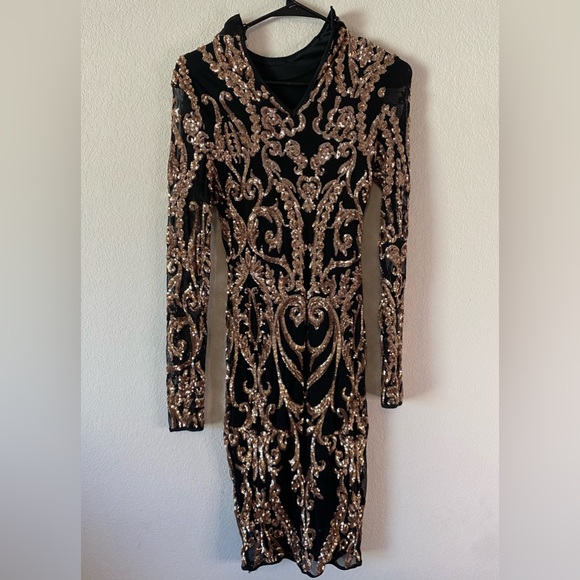 Windsor Long Black Dress w/ Gold Sequin Pattern - Picture 5 of 9